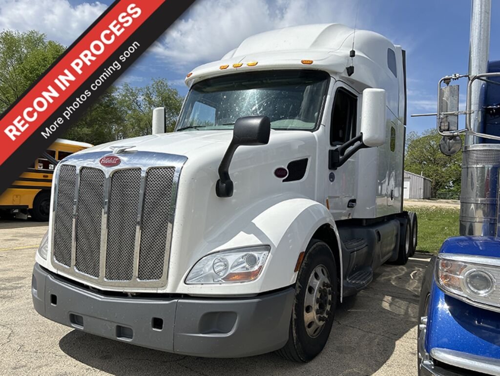 2021 PETERBILT 579