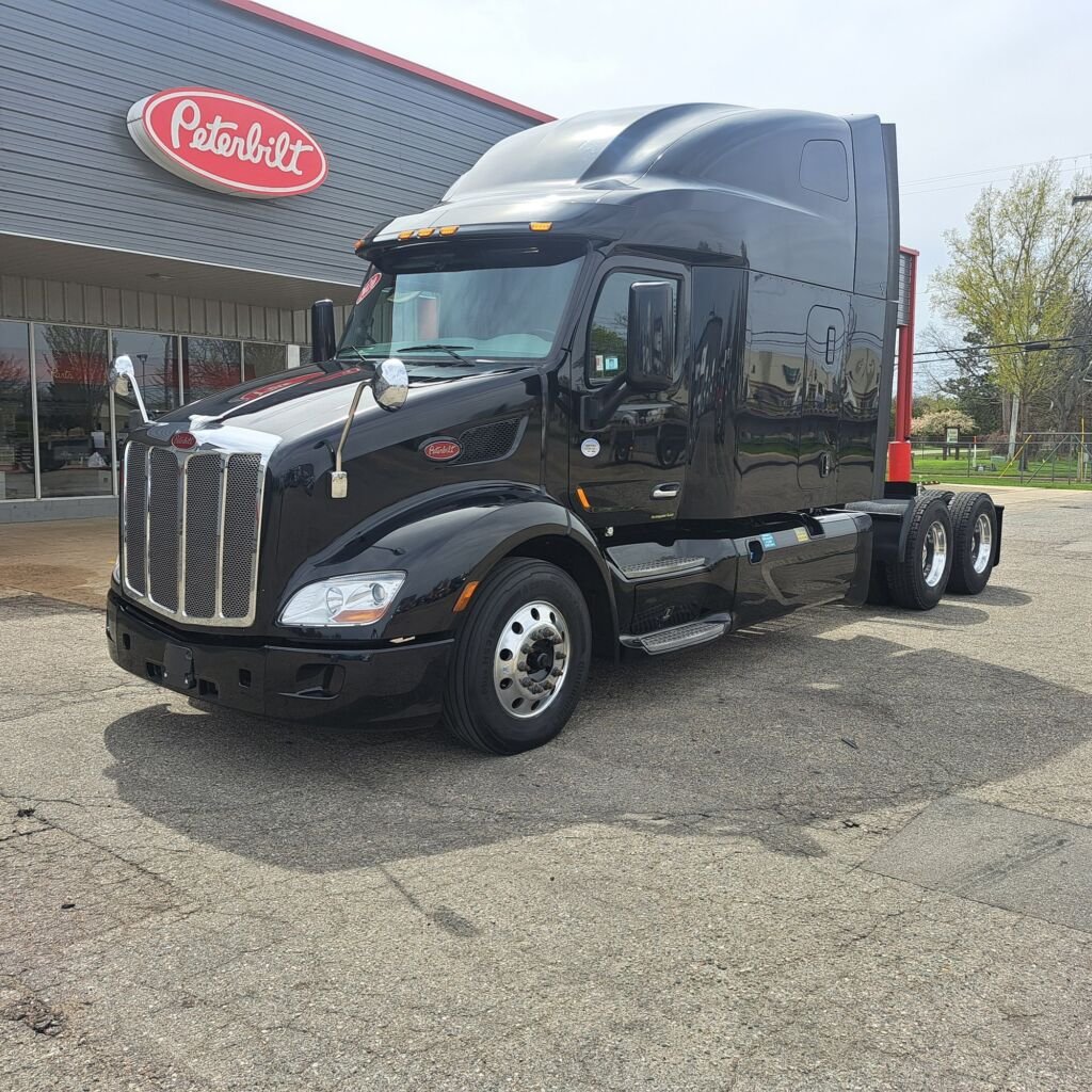 2020 PETERBILT 579