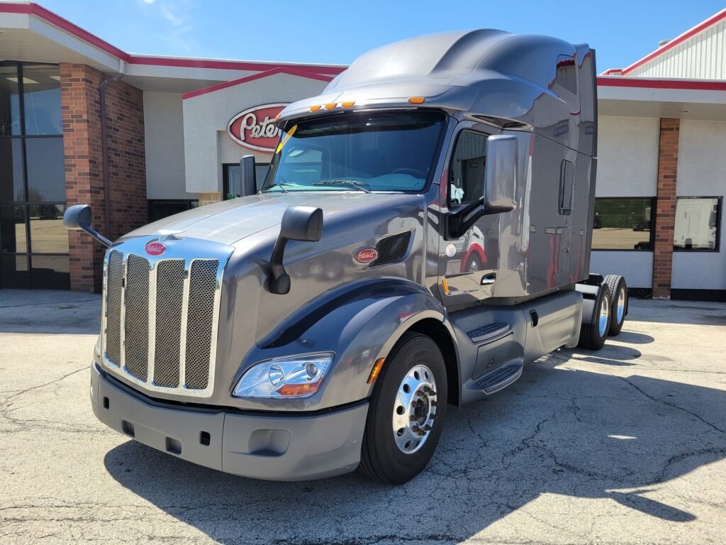 2020 PETERBILT 579